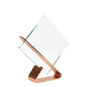 Trofeo encobrizado de cristal personalizable