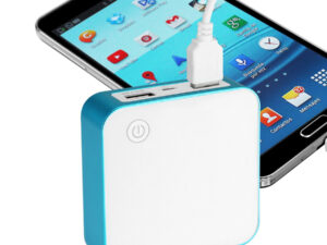 Cargador deluxe power bank 8400mah 9 C53 1