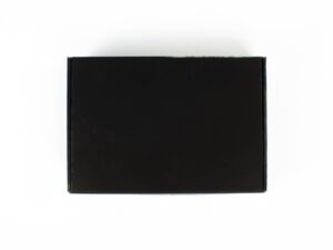 Caja autoarmable 32x22x9 cm_pkp_23_logotipo_personalizado_05