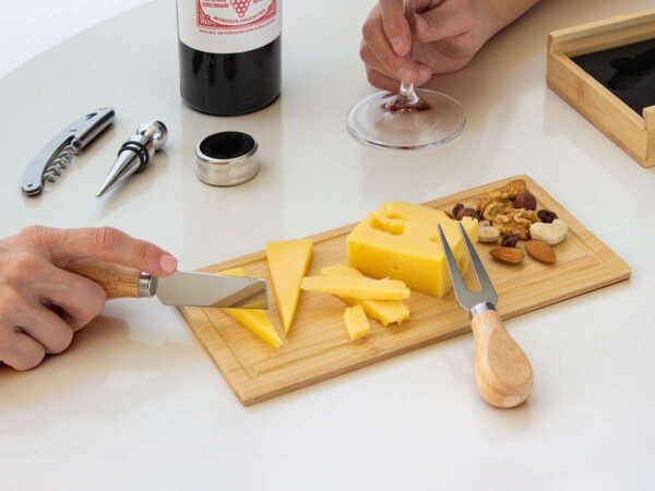 Set de vino y Tabla para quesos - Imagen 9