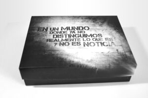 Caja campaña de medios La Red personalizable