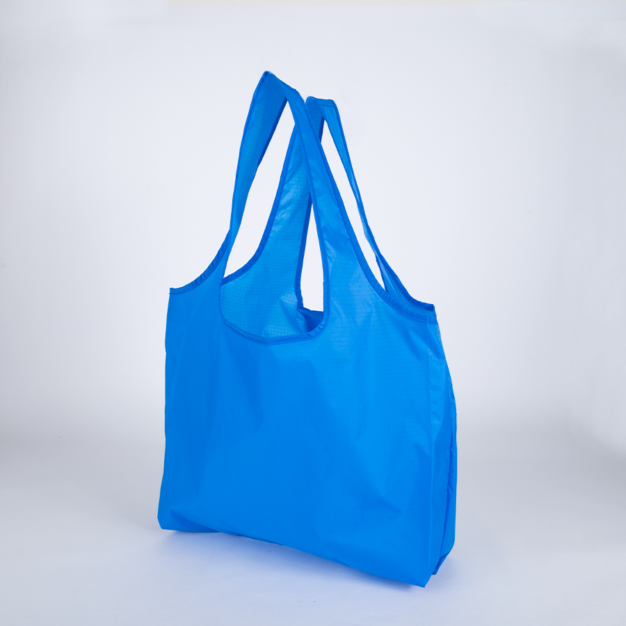 Bolsa plegable de compras en tela reciclada RPET 15L 5 Bolsa plegable de compras en tela reciclada RPET 15L - Imagen 5