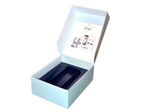 Caja lanzamiento productos Dove_cajas_34_logotipo_personalizado_04
